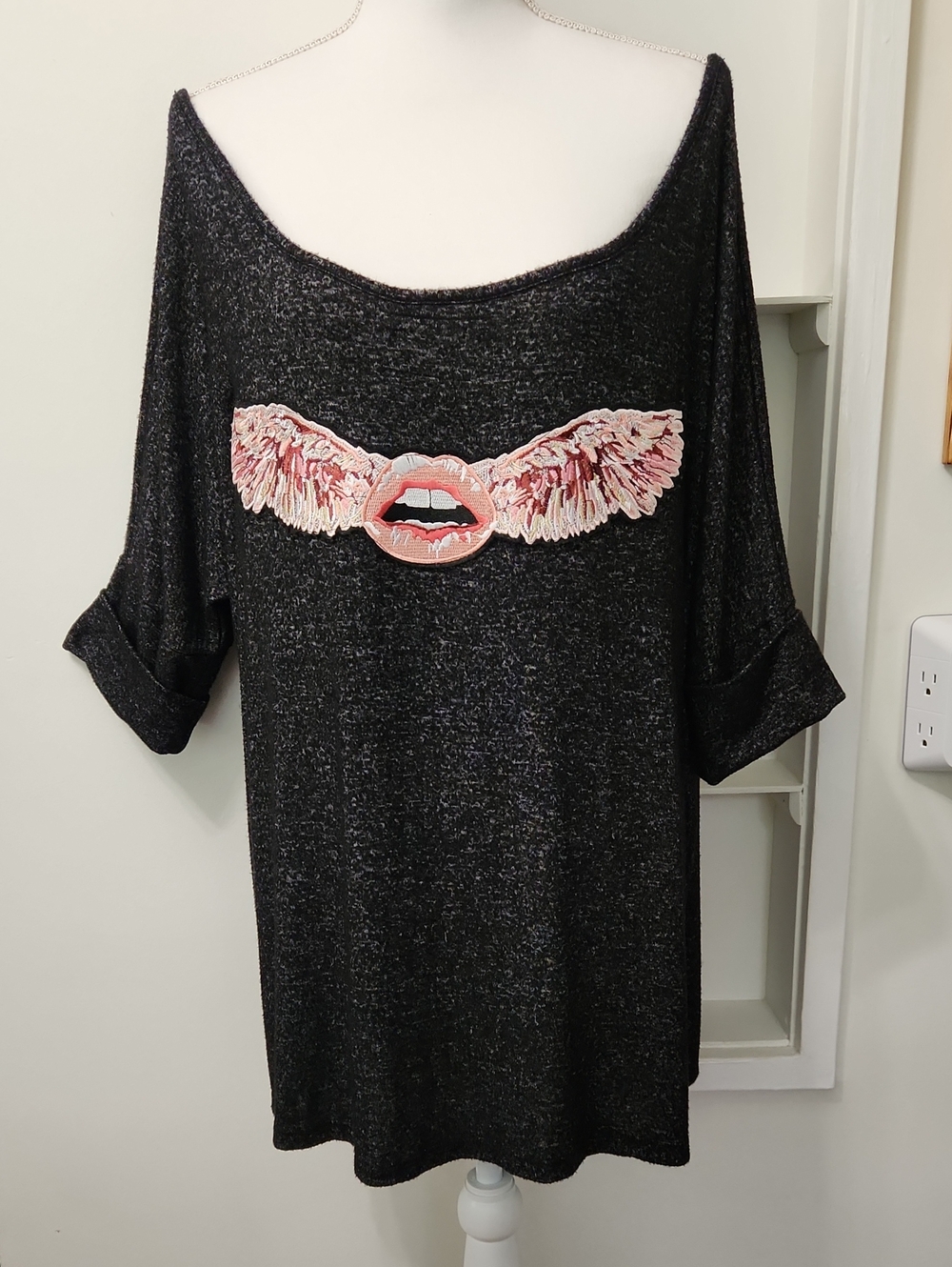 Melissa Masse 2000s Winged Lips Graphic Tunic Top Charcoal Gray 1X